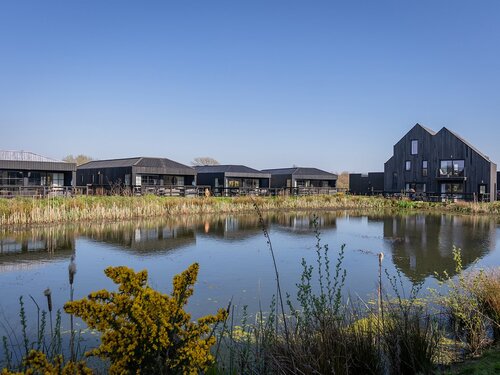 rsz_1barns-exterior